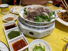草原手把肉-德乐海蒙餐