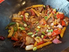-富正毅三下锅·湘西韵味(天门山索道店)