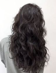 -虫二·专注健康烫染沙龙