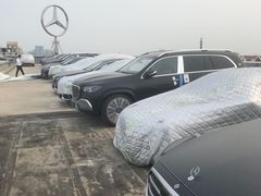 -天津波士信达奔驰4S店(卫津南路店)