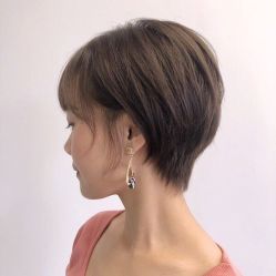 -AYO SALON