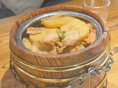 -苹果树下艺术餐厅(宋庄店)