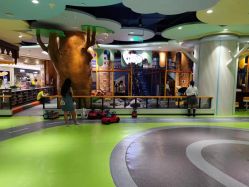 -MELAND CLUB亲子乐园•派对(虹桥万象城店)