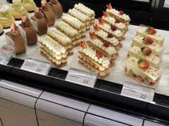 -黑草莓(重庆路店)