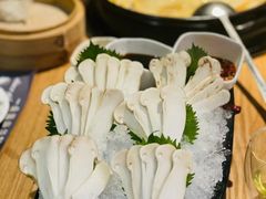 -一朵菌·野生菌探索家火锅(南亚店)