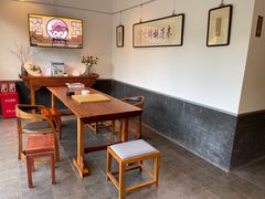 -秦汉胡同国学书法围棋国画书院(国泰分馆)
