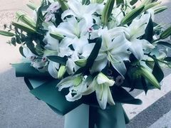 -雪蔓之鲜花气球派对(家佳源时代中心店)