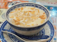 -广信牛奶甜品世家(万象城店)