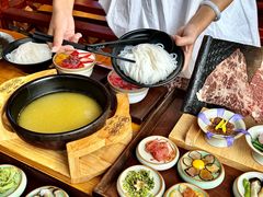 -桥香园过桥米线(国贸店)