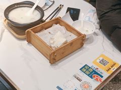 -花少爷·鲜虾干贝粥(延安万达店)