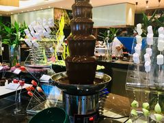 巧克力喷泉-力高皇冠假日酒店-亚细亚餐厅
