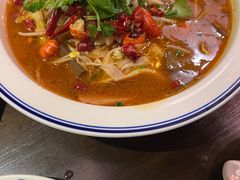 -聚汇三少·龙虾·中餐厅(莫邪路新天地店)