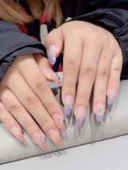 -丽心自助美甲美睫