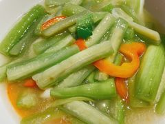 白油丝瓜-张妈妈特色川味馆(青年路店)