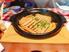 -琼大师东方烤乳猪(亚特兰蒂斯店)