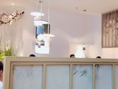 -蜜桃餐厅·伴山(绿宝广场店)