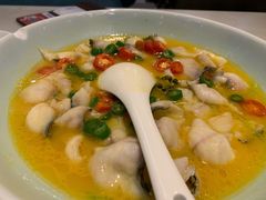 港丽酸菜鱼-港丽餐厅(高德置地店)