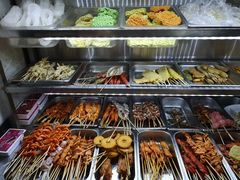 自助取餐区-二钢串叔麻辣烫(华龙大厦店)