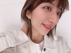 -LADY FAFA(巨鹿路陕西南路路口店)