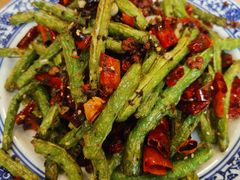 干煸豆角-吴记百姓菜馆·北京菜·烤鸭(故宫店)