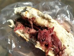 优质肉夹馍-杨天玉腊牛羊肉店