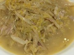 酸菜排骨-关东小磨东北菜(上海长风大悦城店)