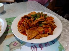 -王虎成猪排骨烩菜非物质文化遗产传承馆