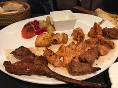 艾菲斯烤肉拼盘-Efes Turkish & Mediterranean Cuisine 艾菲斯餐厅(陆家嘴店)