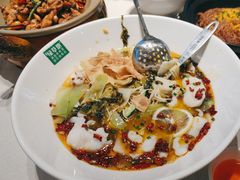 -绿草地·湘菜(悦方ID mall店)