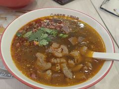 -小杨生煎(金山百联购物中心3楼店)