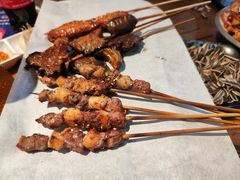 -华府九号海鲜烧烤大排档(龙域店)