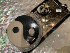 黑白芝麻布甸配芝麻雪糕-8餐厅(新葡京酒店)