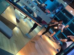 -一兆韦德健身(慧芝湖店)