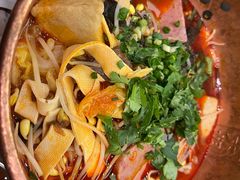 -成都你六姐·牛肉冒菜(城市集市合生汇店)