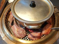 -铭牛烧肉·和牛海鲜自助(高新月牙湖店)