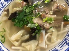 羊杂汤-清真·伊清阁餐厅