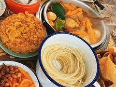 -顶上头·螺蛳火锅(五一新村店)