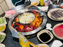 -洞亭火锅(防空洞总店)