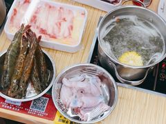 -杨老板·海鲜集市火锅·鲜切牛肉(中防万宝店)