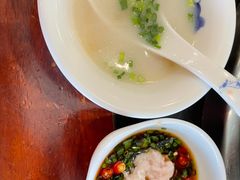 -老来福·非遗酸汤兔(凯旋路店)