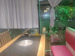 -明何记涮牛肚(品牌首店隋唐植物园南门古城路店)
