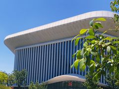 -上海游泳馆(地铁站)