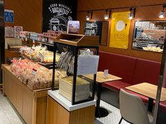面包甜点陈列柜-山崎面包(百联世纪店)