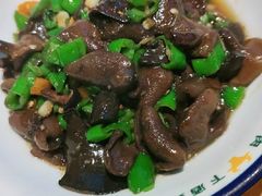 -尚禾厨·湘菜馆(步行街店)
