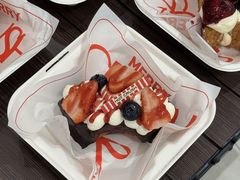 -HOT CRUSH趁热集合·现烤面包(环球港店)