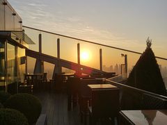 -FLAIR顶层餐厅酒吧(浦东丽思卡尔顿酒店)