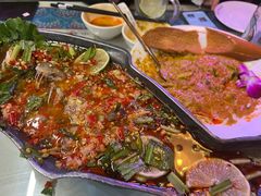 -Molee·泰府(东郊店)
