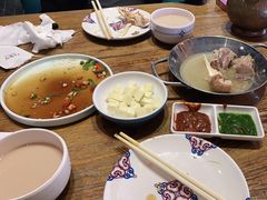 -蒙亨·手把肉·蒙古包文化主题餐厅(天恒广场店)