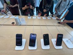 -Apple零售店(新街口店)