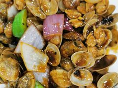 -鹏城人家海鲜酒家·23年老字号(较场尾店)